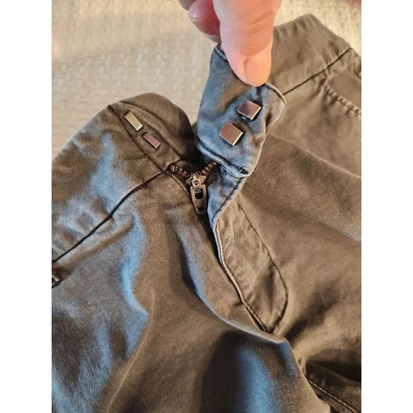 Goodthreads Women's 3.5" Chino Shorts - Picture 4 of 12